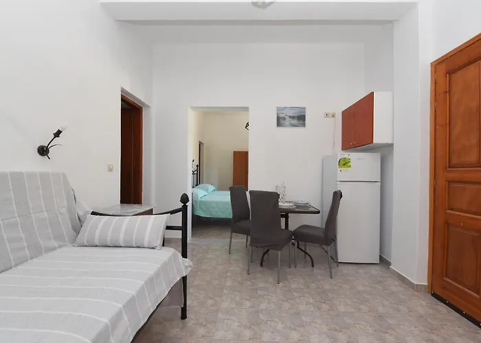 Apartament Klotho Posidhonía